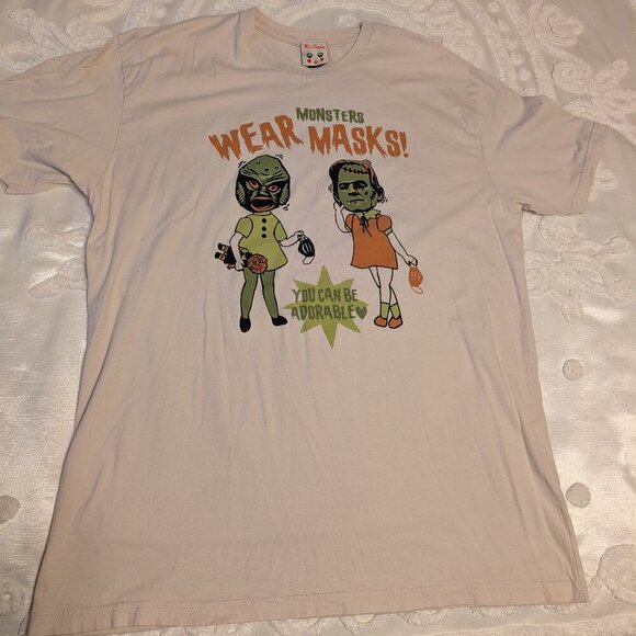 Miss Ladybug XXL t-shirt Monsters Wear Masks EUC Halloween you can be adorable - Picture 2 of 7